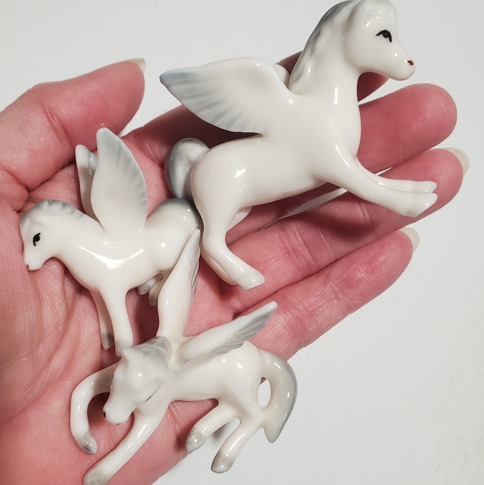 Set Of 3 Vintage Ceramic Pegasus Miniatures